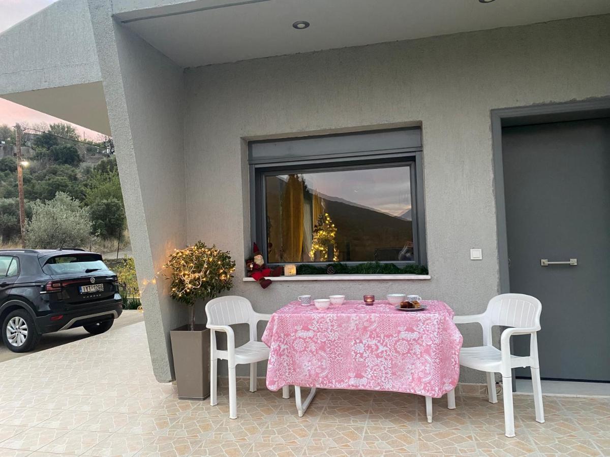 Stellas Guesthouse Near Arachova Stírion 외부 사진