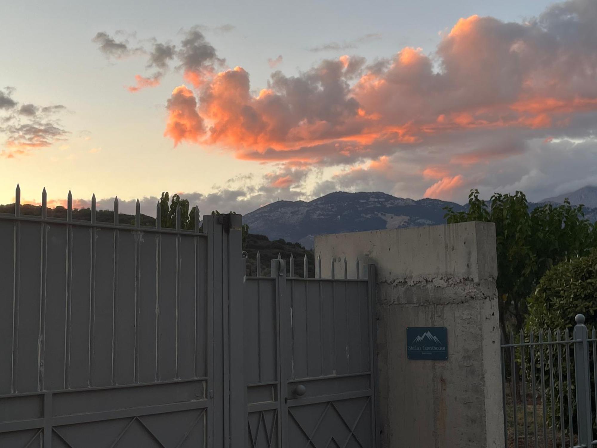 Stellas Guesthouse Near Arachova Stírion 외부 사진